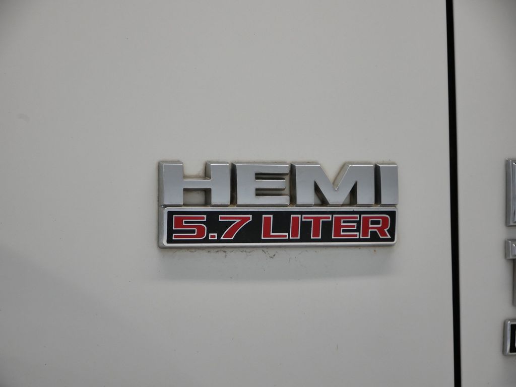 Thumbnail: 2021 RAM 1500 Classic - 49