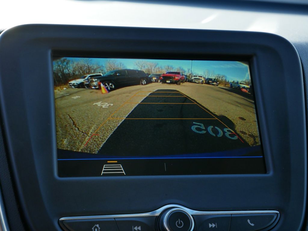 Thumbnail: 2019 Chevrolet Equinox - 35