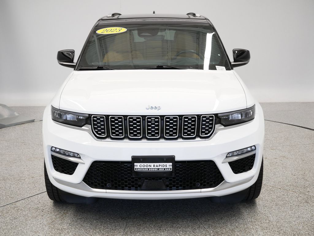 Thumbnail: 2023 Jeep Grand Cherokee - 21