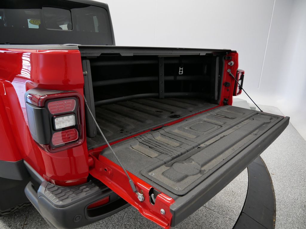 Thumbnail: 2020 Jeep Gladiator - 13