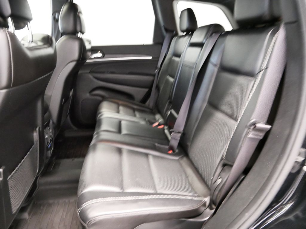 Thumbnail: 2021 Jeep Grand Cherokee - 24