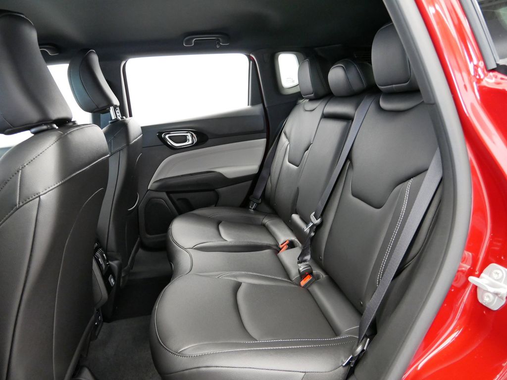 Thumbnail: 2025 Jeep Compass - 6