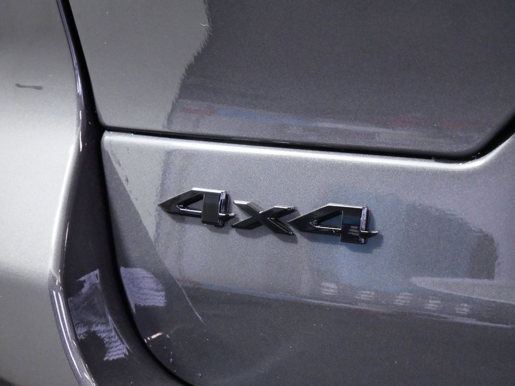 Thumbnail: 2024 Jeep Grand Cherokee - 14