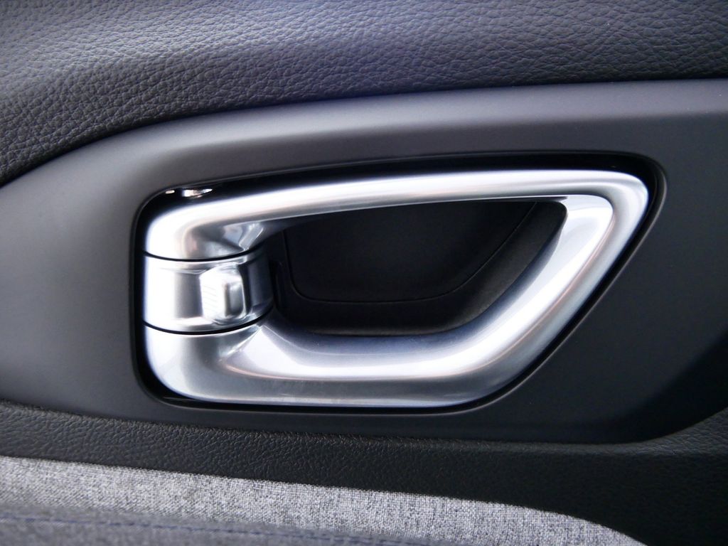 Thumbnail: 2024 Jeep Compass - 32