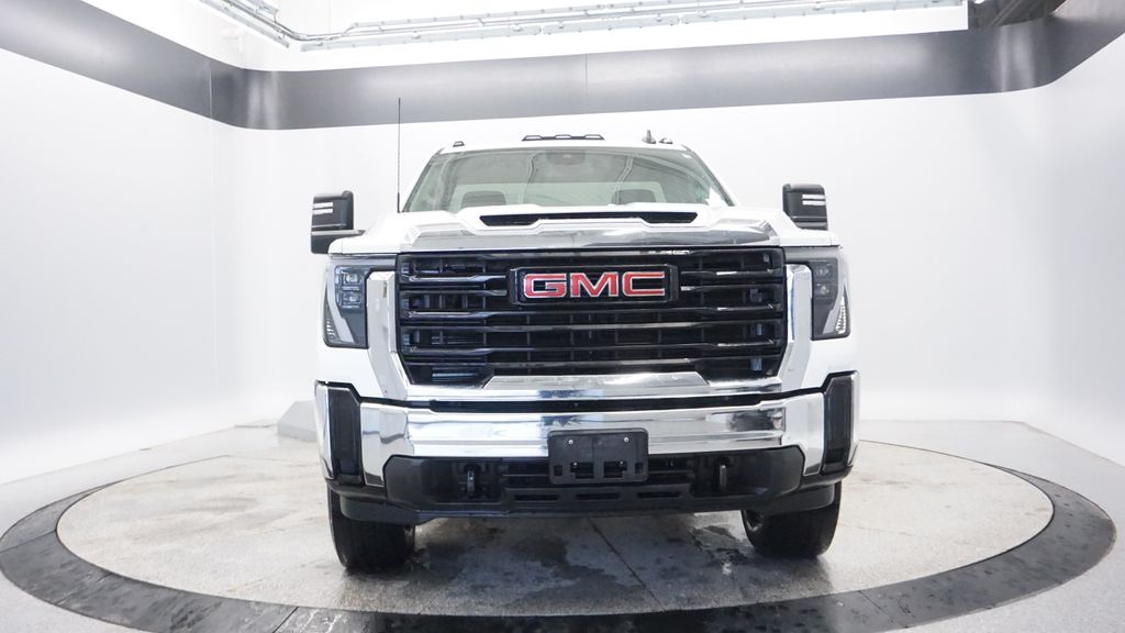 Thumbnail: 2024 GMC Sierra 3500 - 11