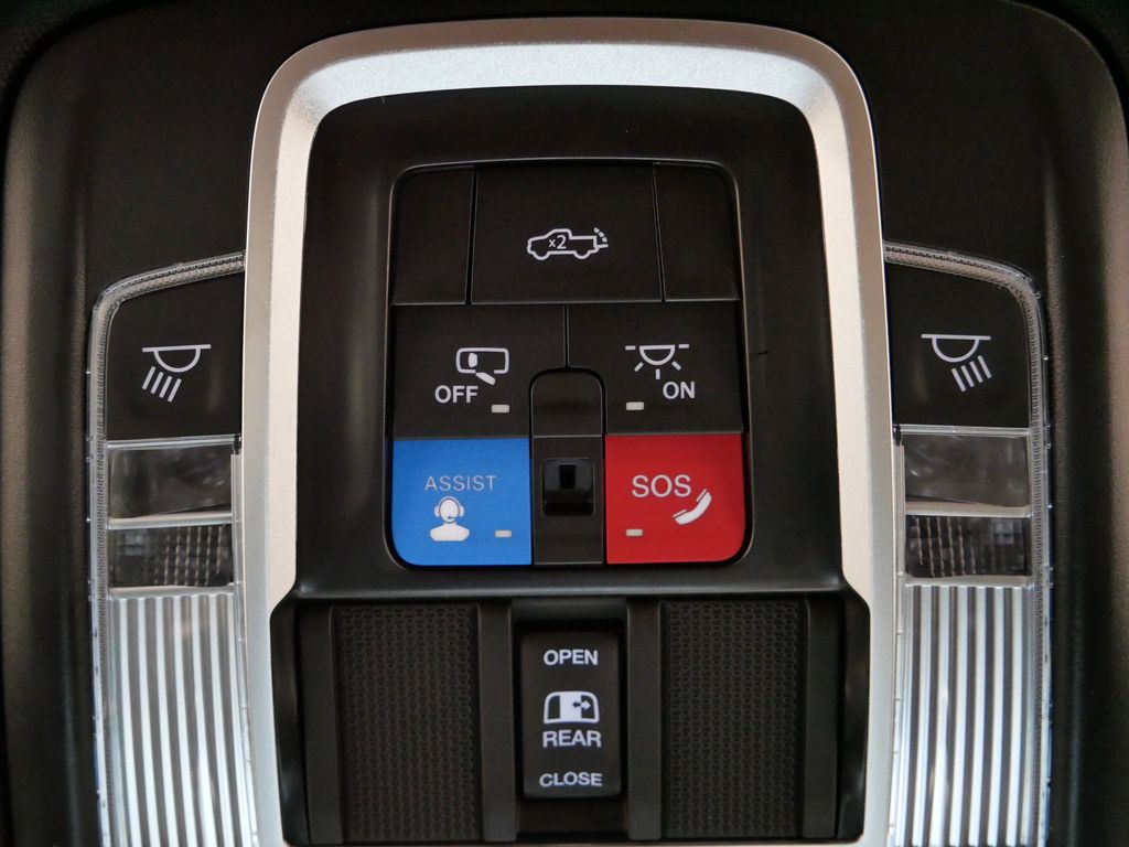 Thumbnail: 2025 RAM 1500 - 39