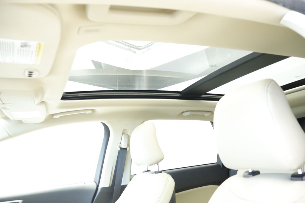 Thumbnail: 2023 Ford Edge - 34