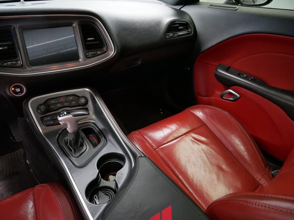Thumbnail: 2018 Dodge Challenger - 27