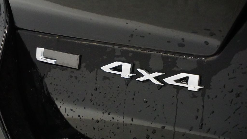 Thumbnail: 2023 Jeep Grand Cherokee L - 18