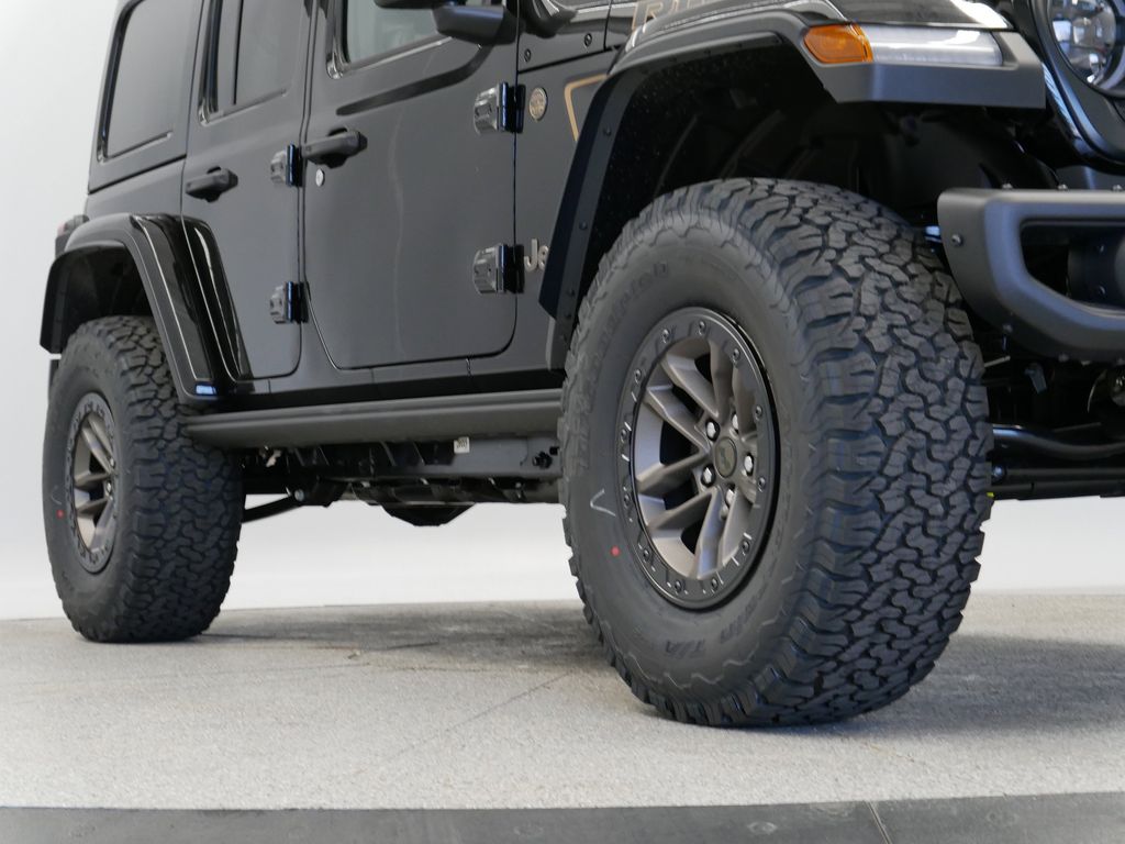 Thumbnail: 2025 Jeep Wrangler - 30