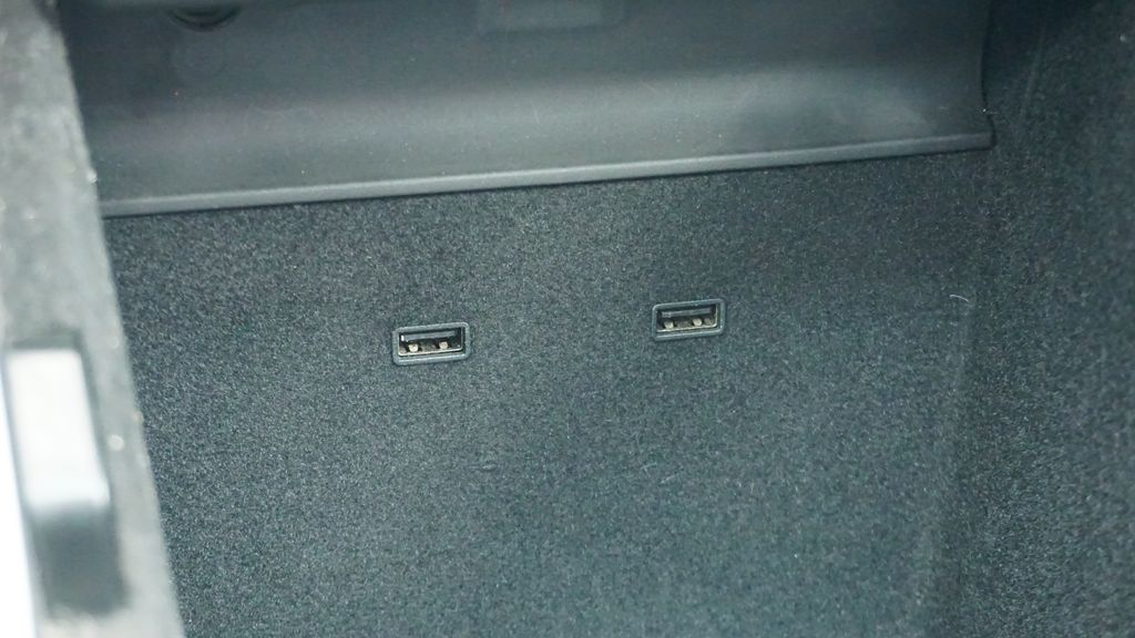 Thumbnail: 2018 Tesla Model 3 - 28