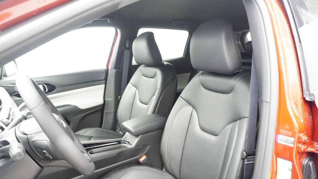 Thumbnail: 2026 Jeep Compass - 33