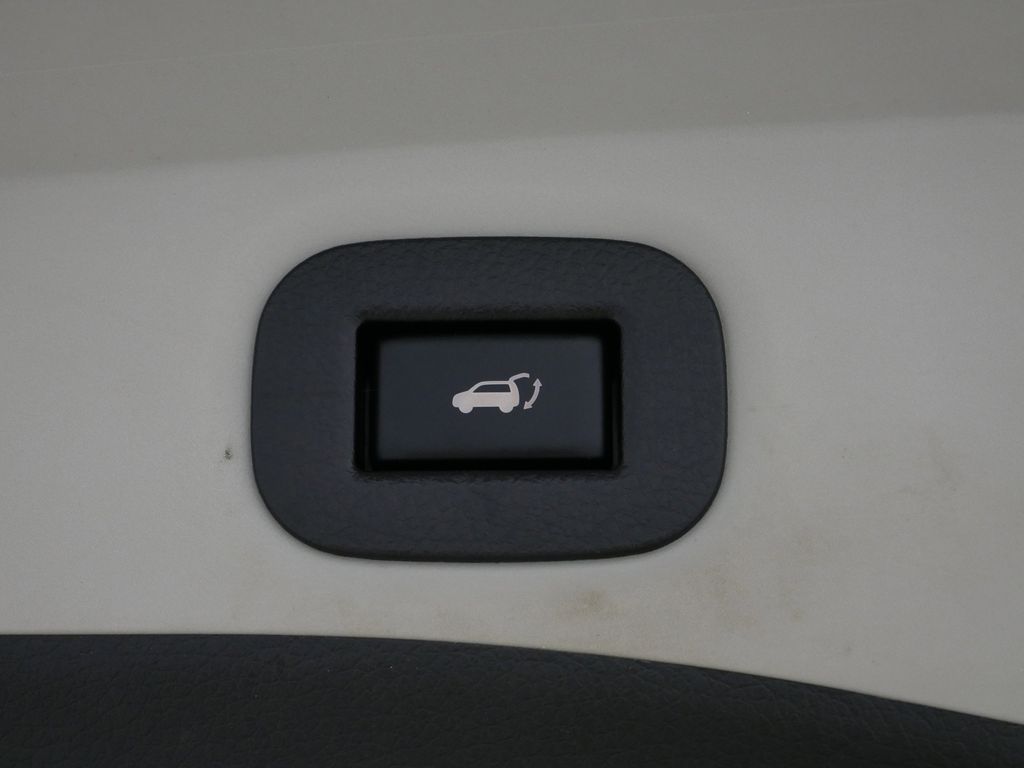 Thumbnail: 2014 Nissan Rogue - 13