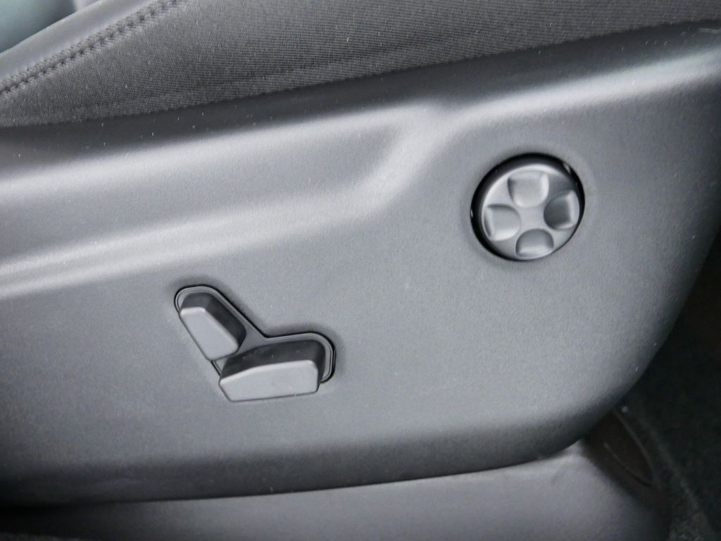 Thumbnail: 2025 Dodge Durango - 25