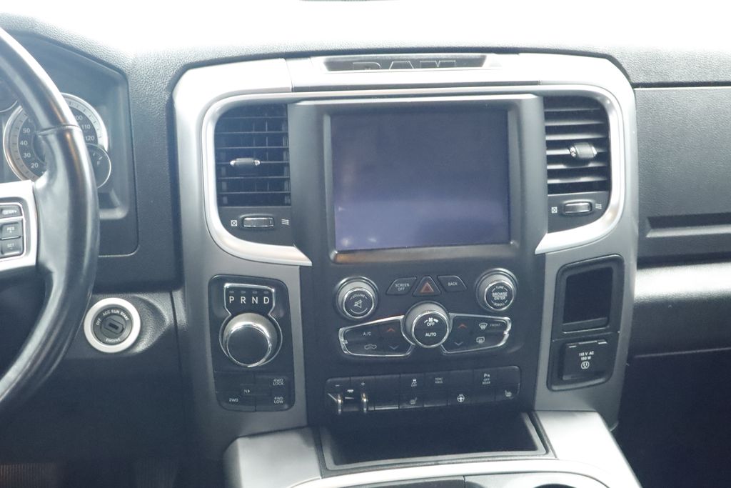 Thumbnail: 2021 RAM 1500 Classic - 22