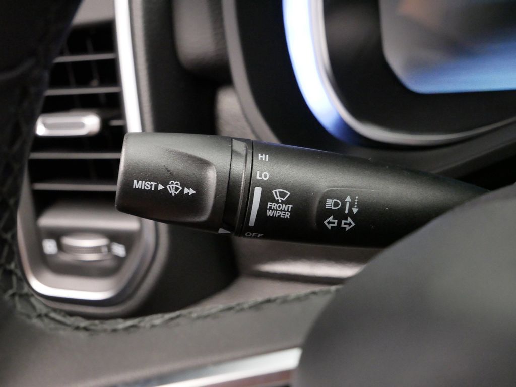 Thumbnail: 2026 RAM 1500 - 25