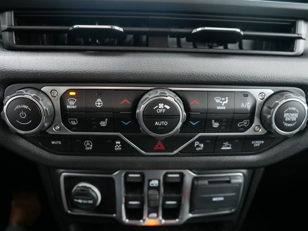 2025 Jeep Wrangler Sport S 46