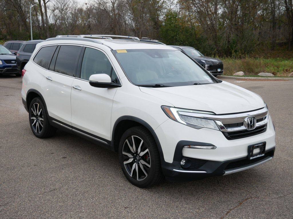 Thumbnail: 2019 Honda Pilot - 16