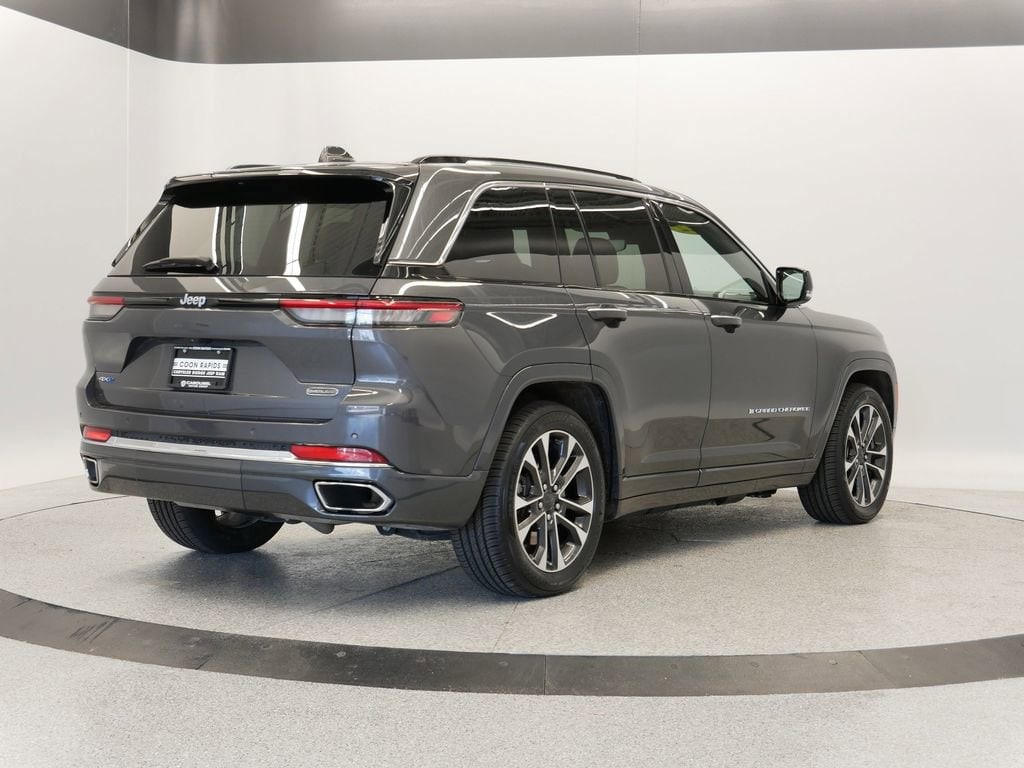 Thumbnail: 2022 Jeep Grand Cherokee - 47