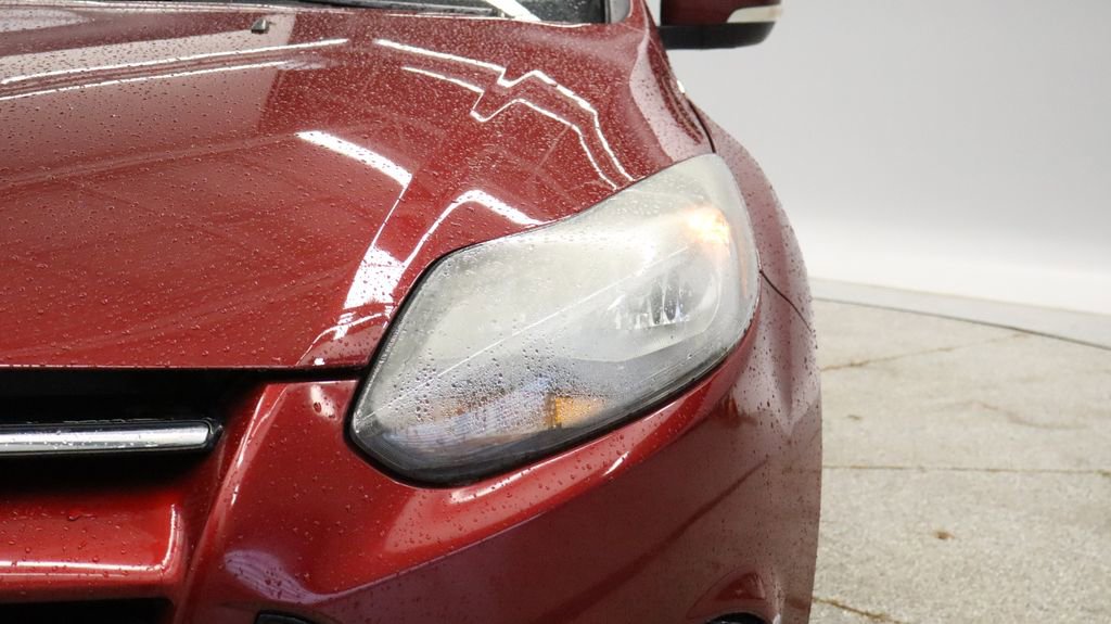 Thumbnail: 2013 Ford Focus - 10