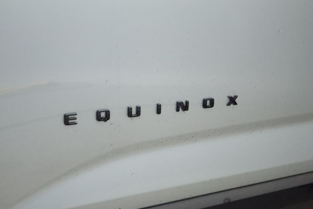 Thumbnail: 2025 Chevrolet Equinox - 18