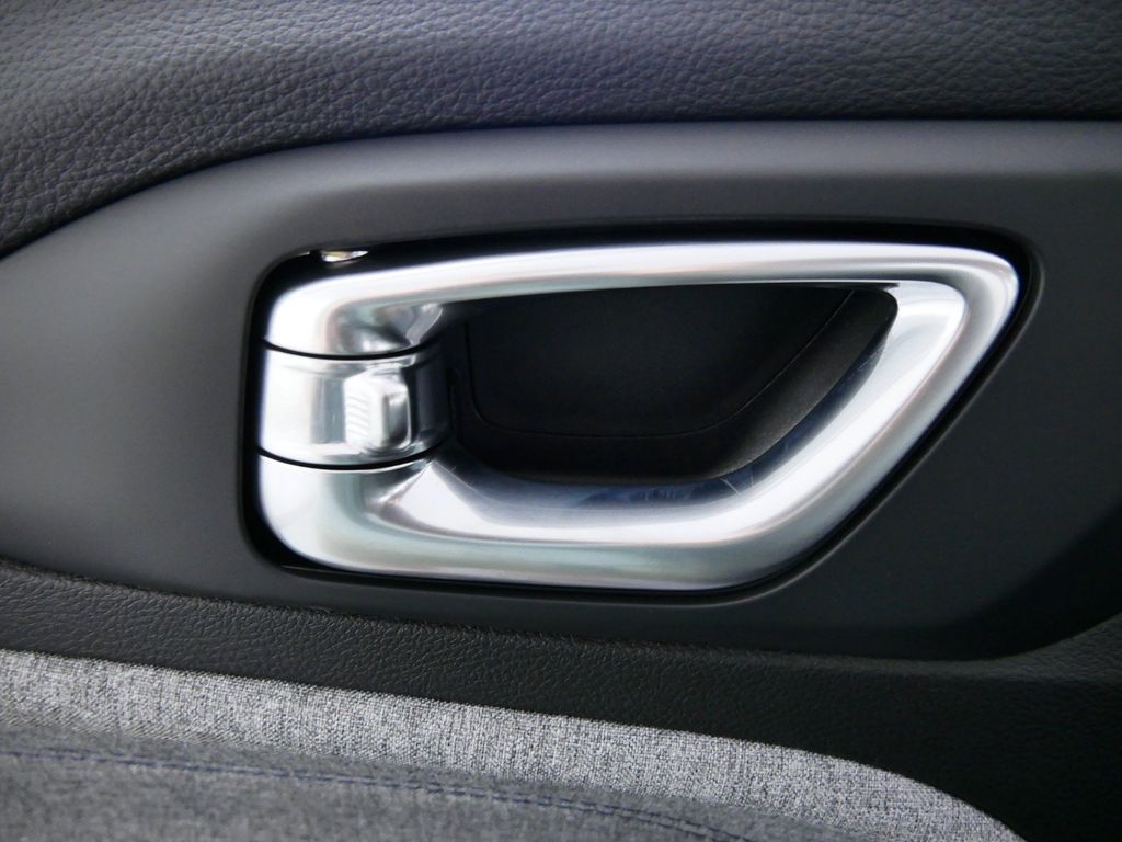 Thumbnail: 2024 Jeep Compass - 37