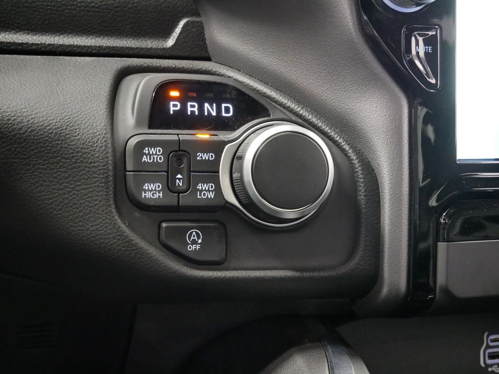 Thumbnail: 2025 RAM 1500 - 34