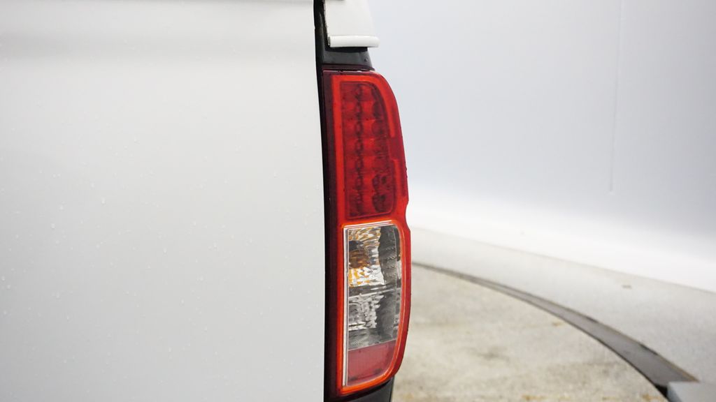 Thumbnail: 2012 Nissan Frontier - 13