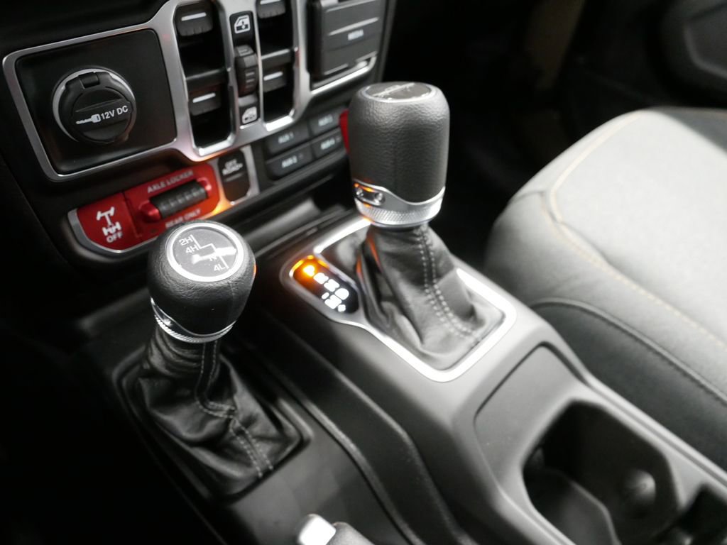 Thumbnail: 2025 Jeep Gladiator - 50