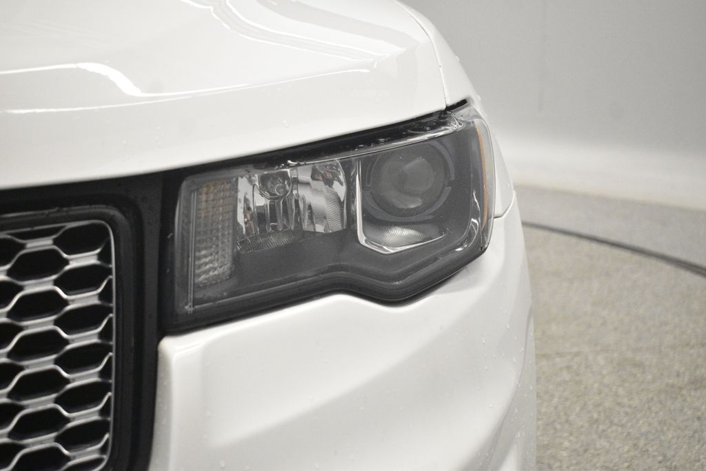 Thumbnail: 2021 Jeep Grand Cherokee - 45