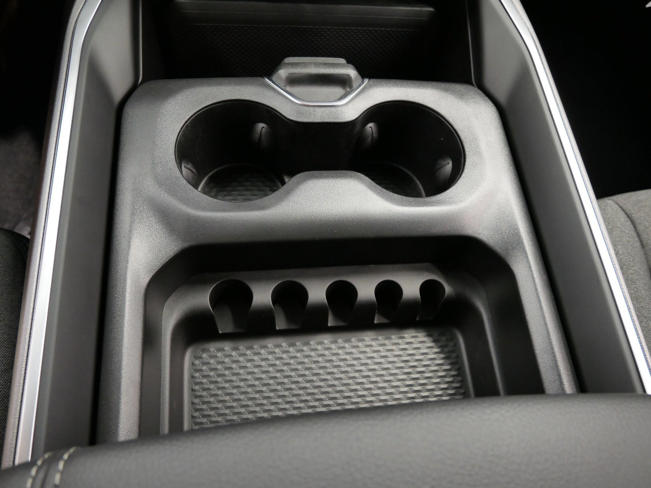 Thumbnail: 2026 RAM 1500 - 45