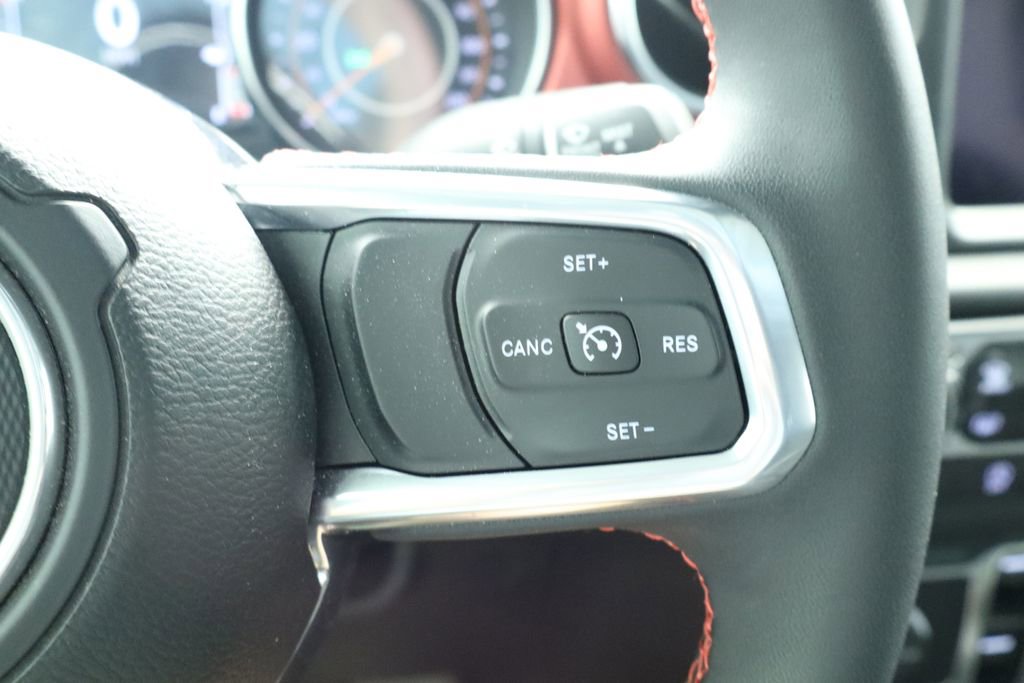 Thumbnail: 2023 Jeep Gladiator - 35