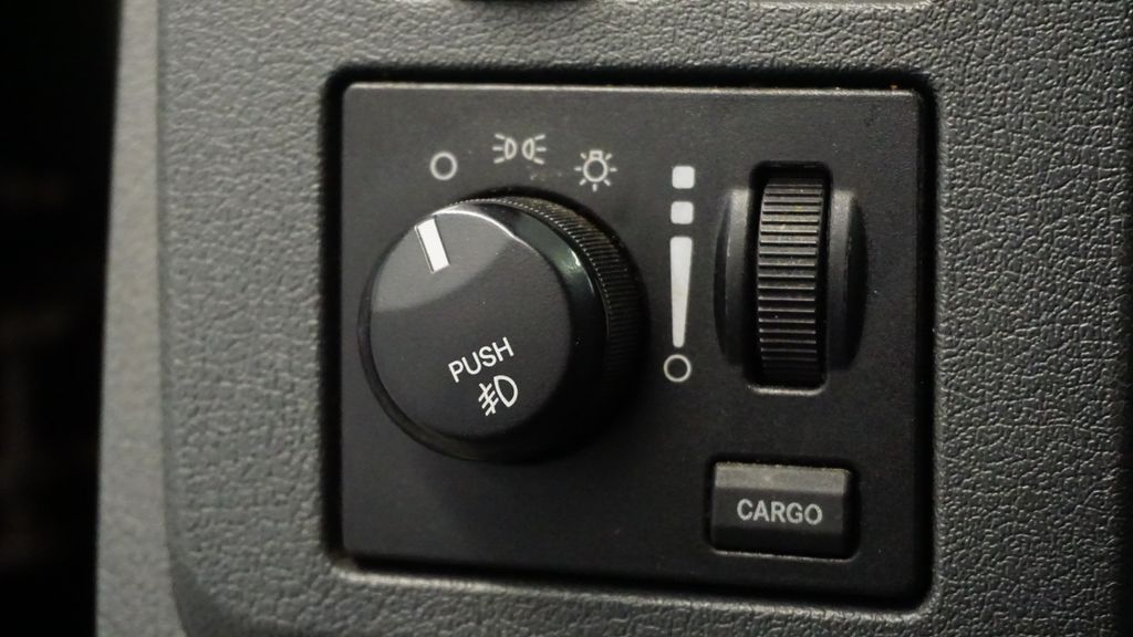 Thumbnail: 2008 Dodge Ram 1500 - 25