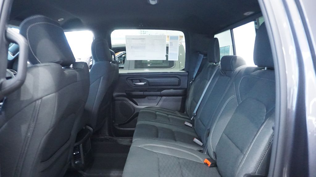 Thumbnail: 2026 RAM 1500 - 26