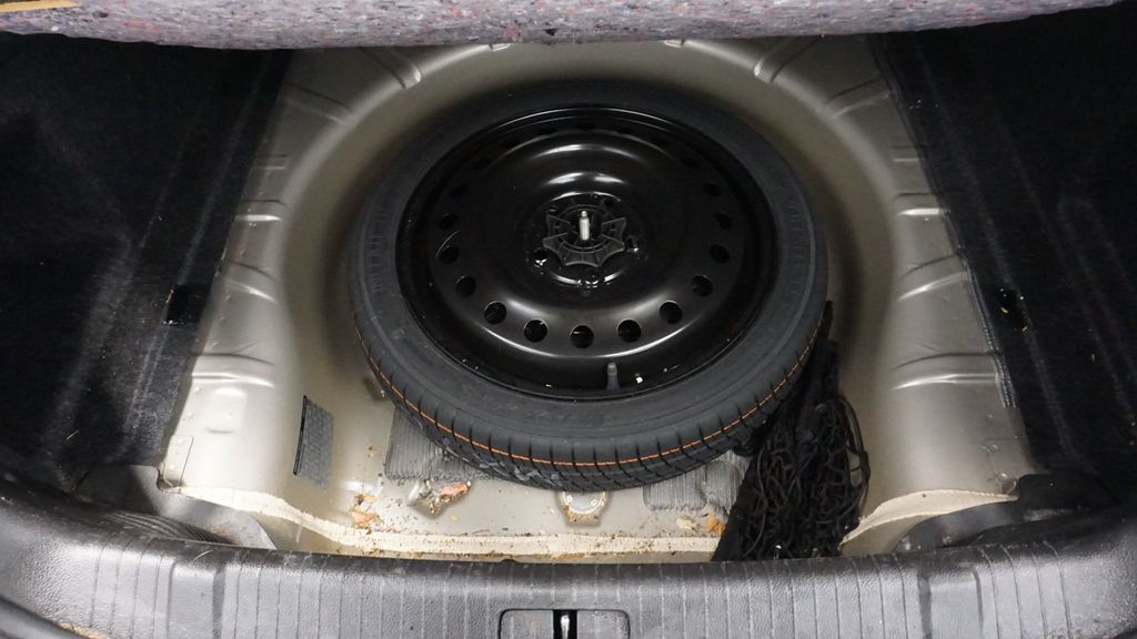 Thumbnail: 2015 Buick LaCrosse - 24