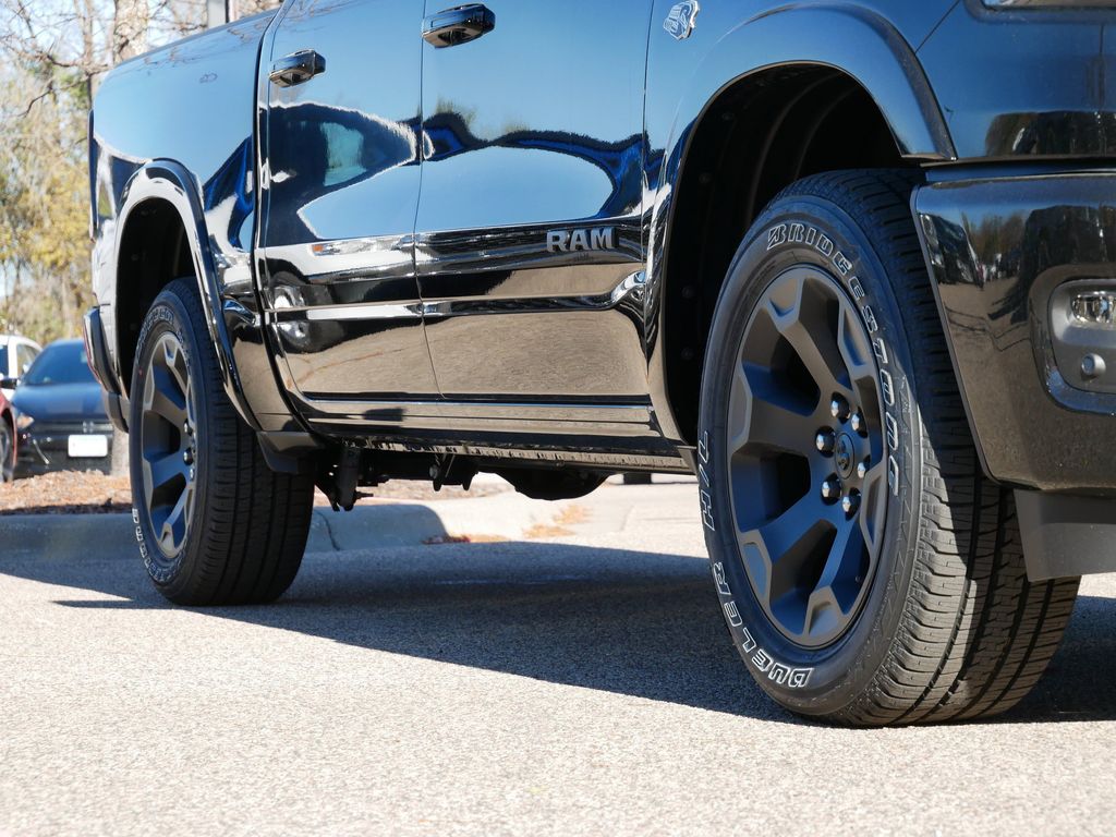 Thumbnail: 2026 RAM 1500 - 6