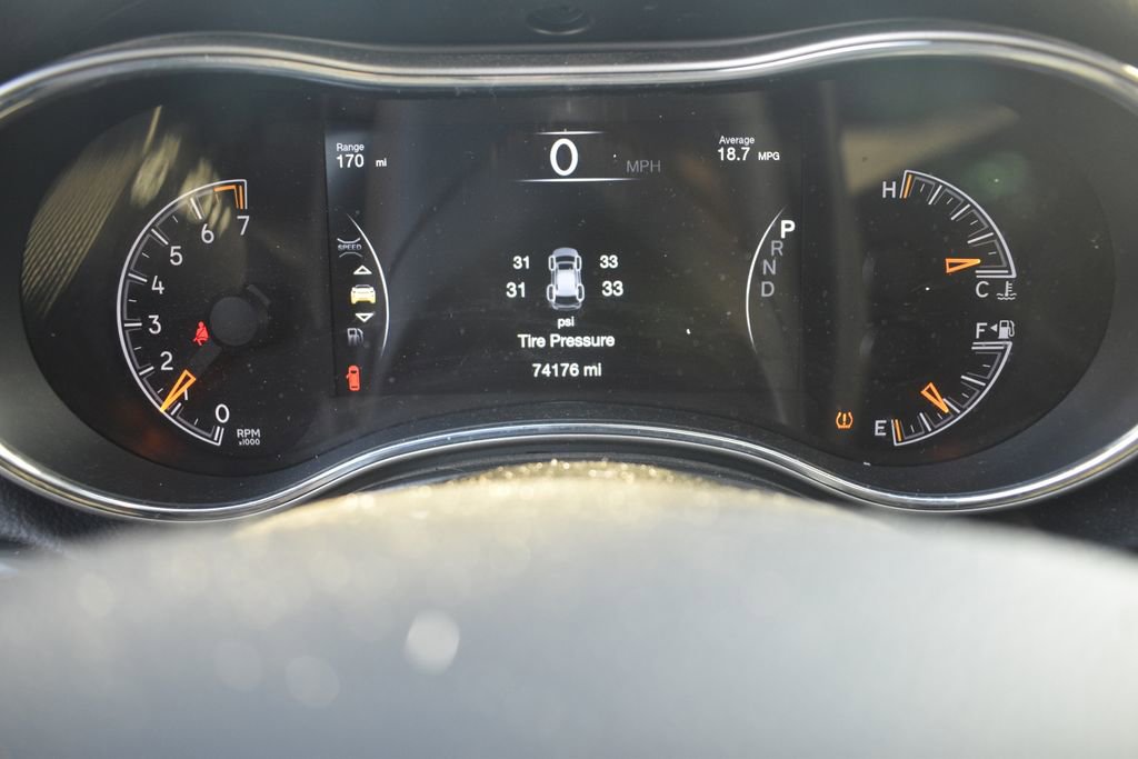 Thumbnail: 2021 Jeep Grand Cherokee - 14