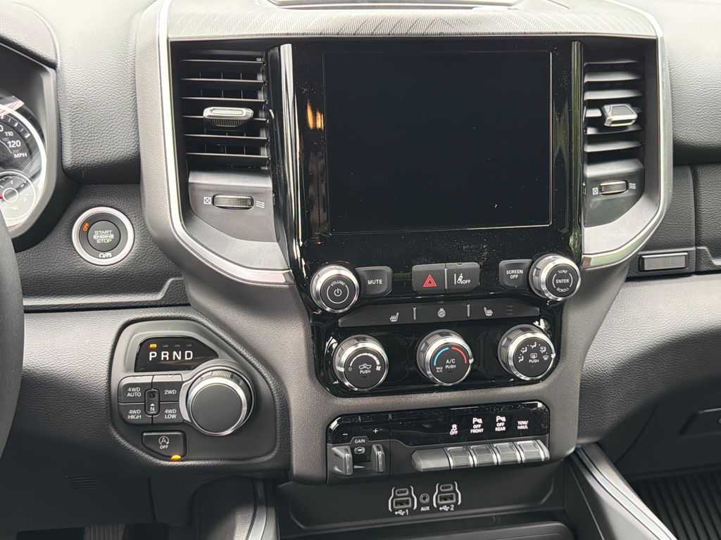 Thumbnail: 2026 RAM 1500 - 19