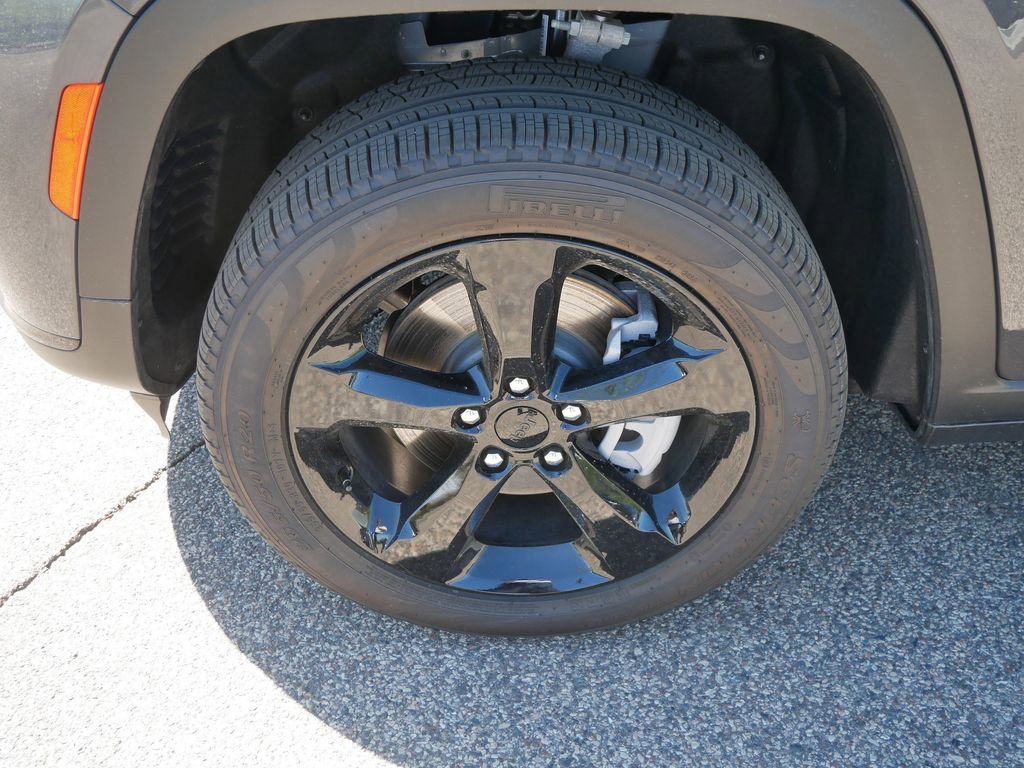 Thumbnail: 2025 Jeep Grand Cherokee L - 13