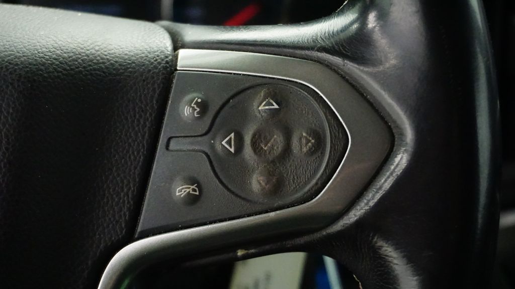 Thumbnail: 2018 Chevrolet Silverado 1500 - 30