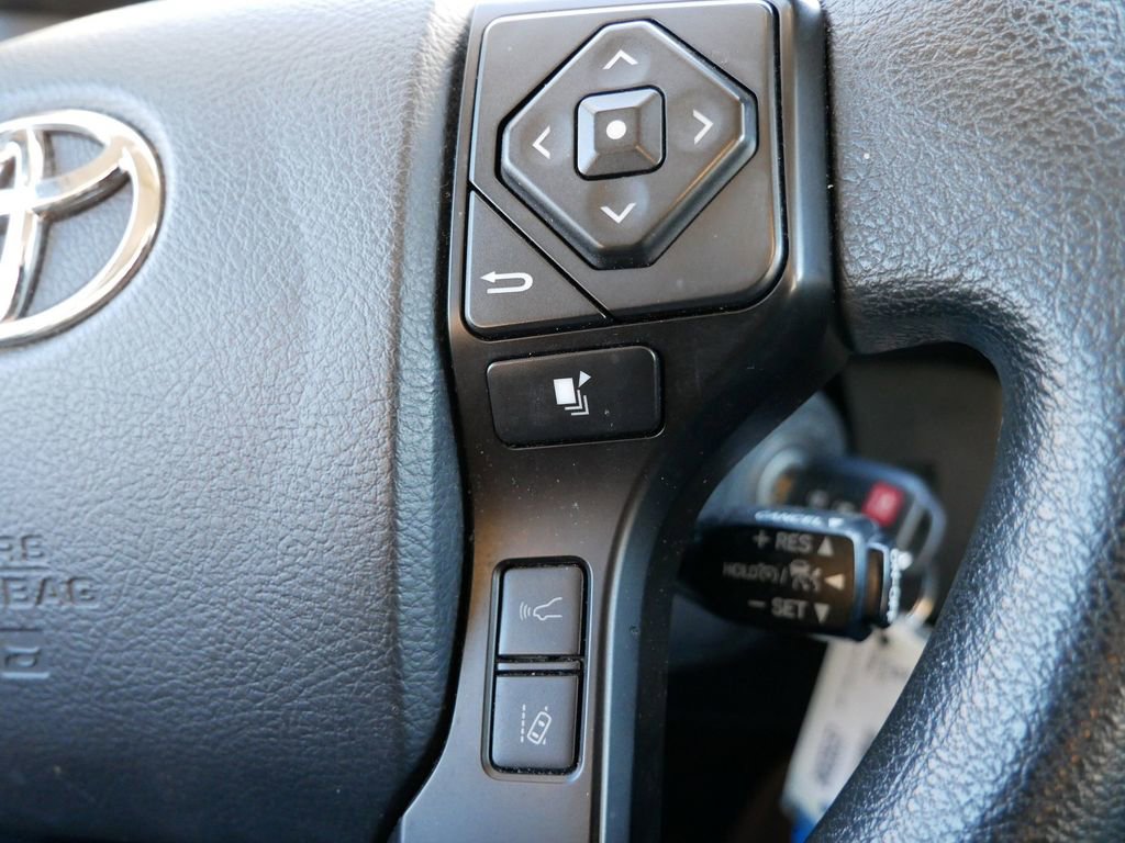 Thumbnail: 2019 Toyota Tacoma - 35