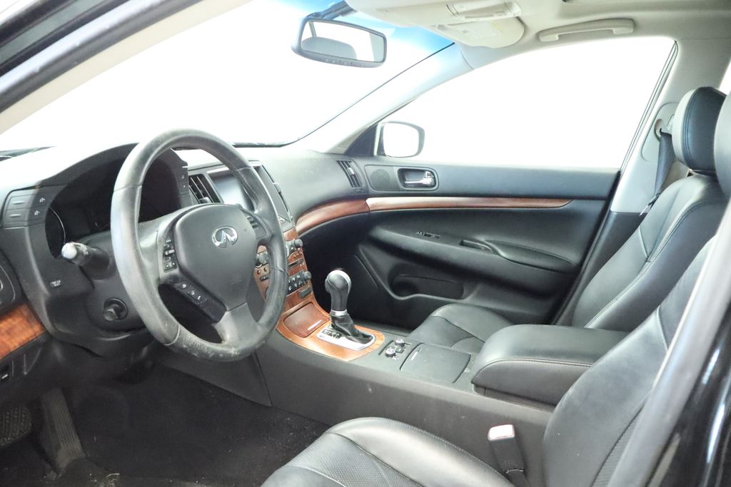 Thumbnail: 2009 INFINITI G37 - 23