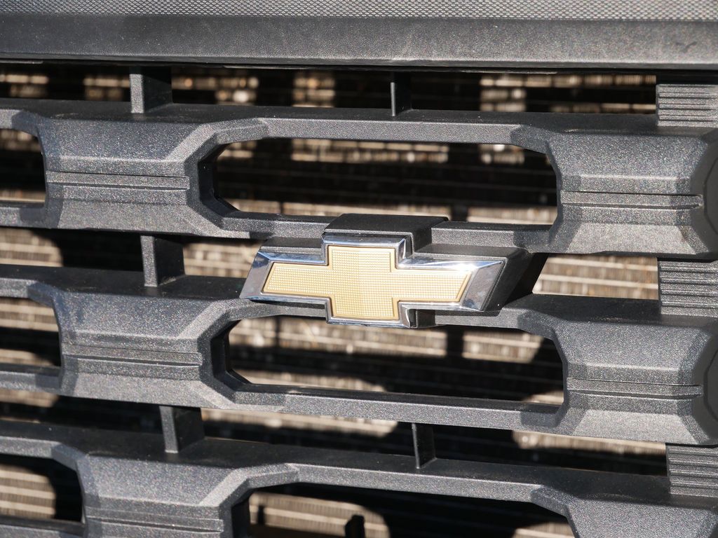 Thumbnail: 2021 Chevrolet Silverado 2500 - 18