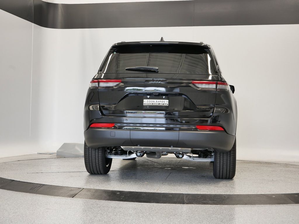 Thumbnail: 2025 Jeep Grand Cherokee - 44