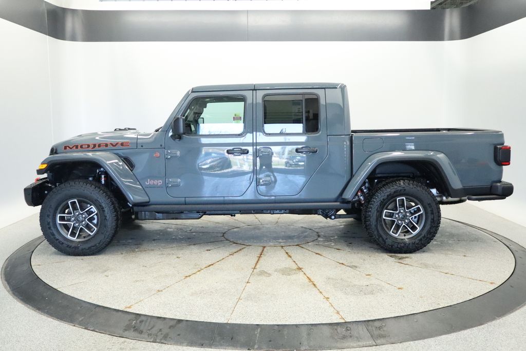 Thumbnail: 2026 Jeep Gladiator - 2