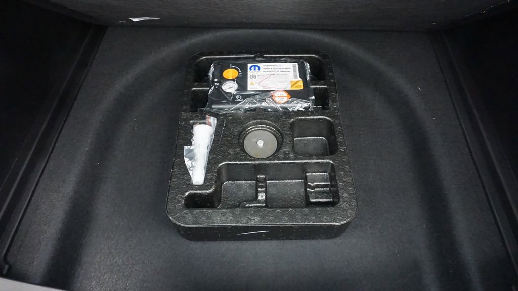 Thumbnail: 2026 Jeep Compass - 22