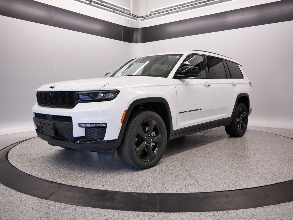 Thumbnail: 2022 Jeep Grand Cherokee L - 13