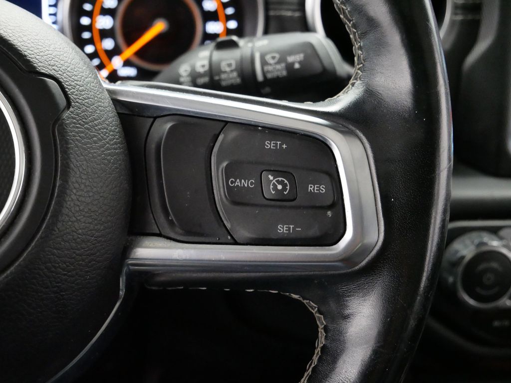 Thumbnail: 2020 Jeep Wrangler - 28