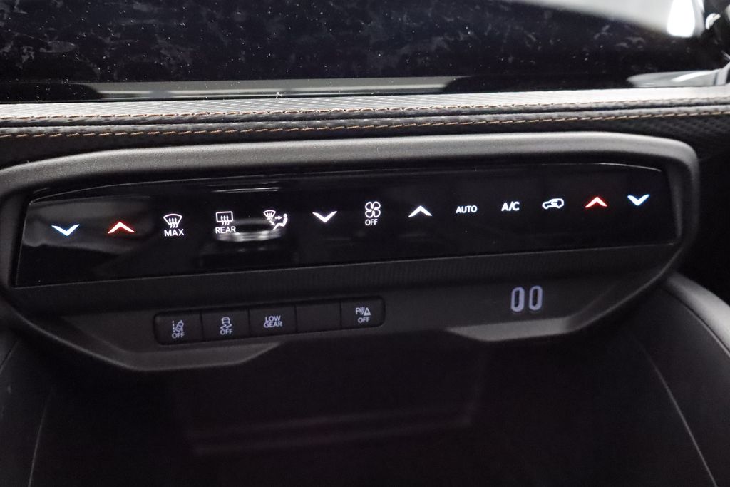 Thumbnail: 2026 Jeep Cherokee - 17
