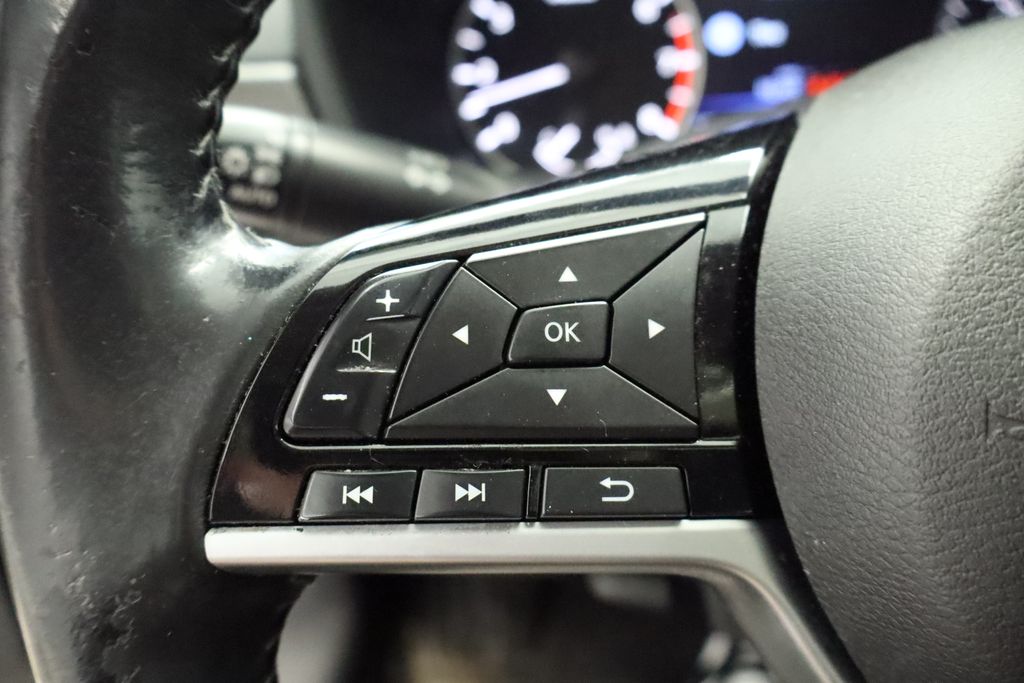 Thumbnail: 2023 Nissan Altima - 32